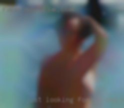 Just looking for VT who want to fuck a playmate.
